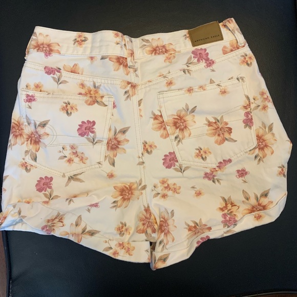 American Eagle Floral Jean Shorts - Picture 2 of 4